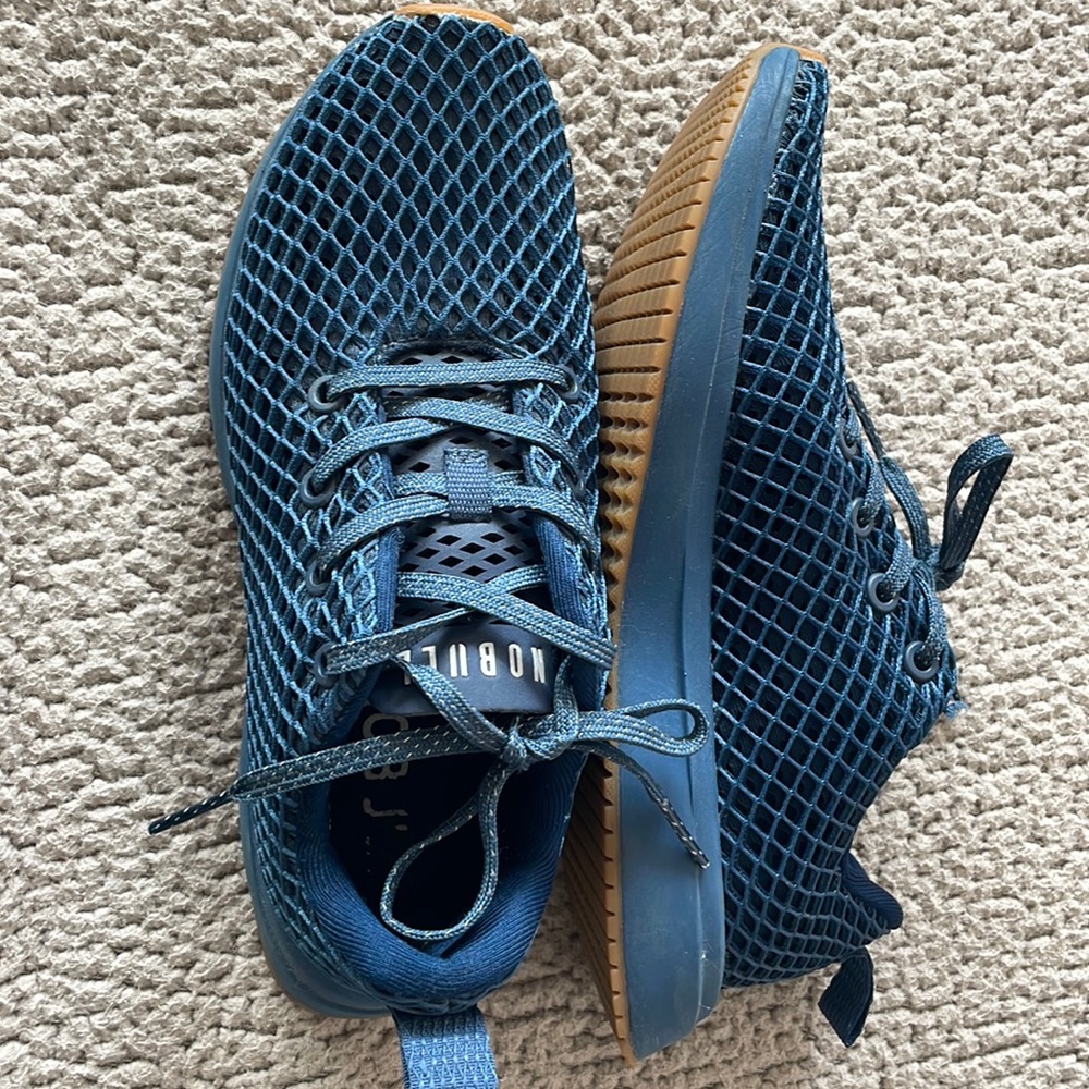 Blue NOBULL sneakers for running